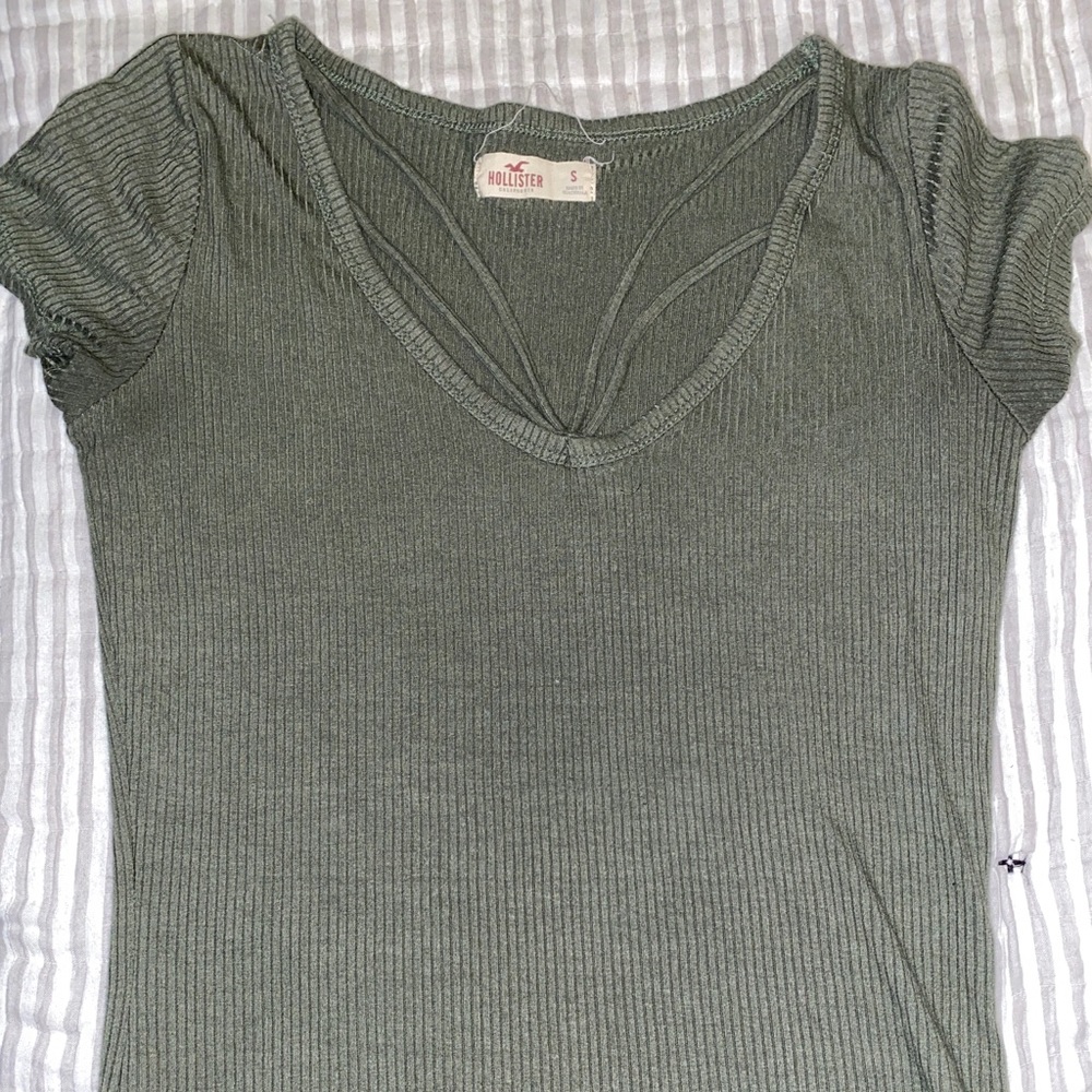 Green Tee With straps on the chest